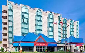 Ramada Niagara Falls